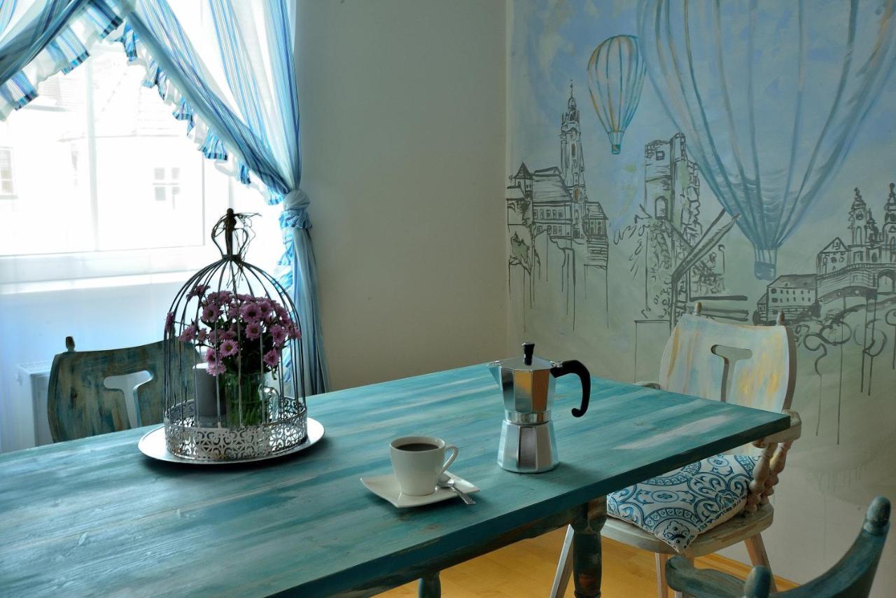 Kunst Apartment Im Schwalbenhaus Spitz an der Donau Extérieur photo